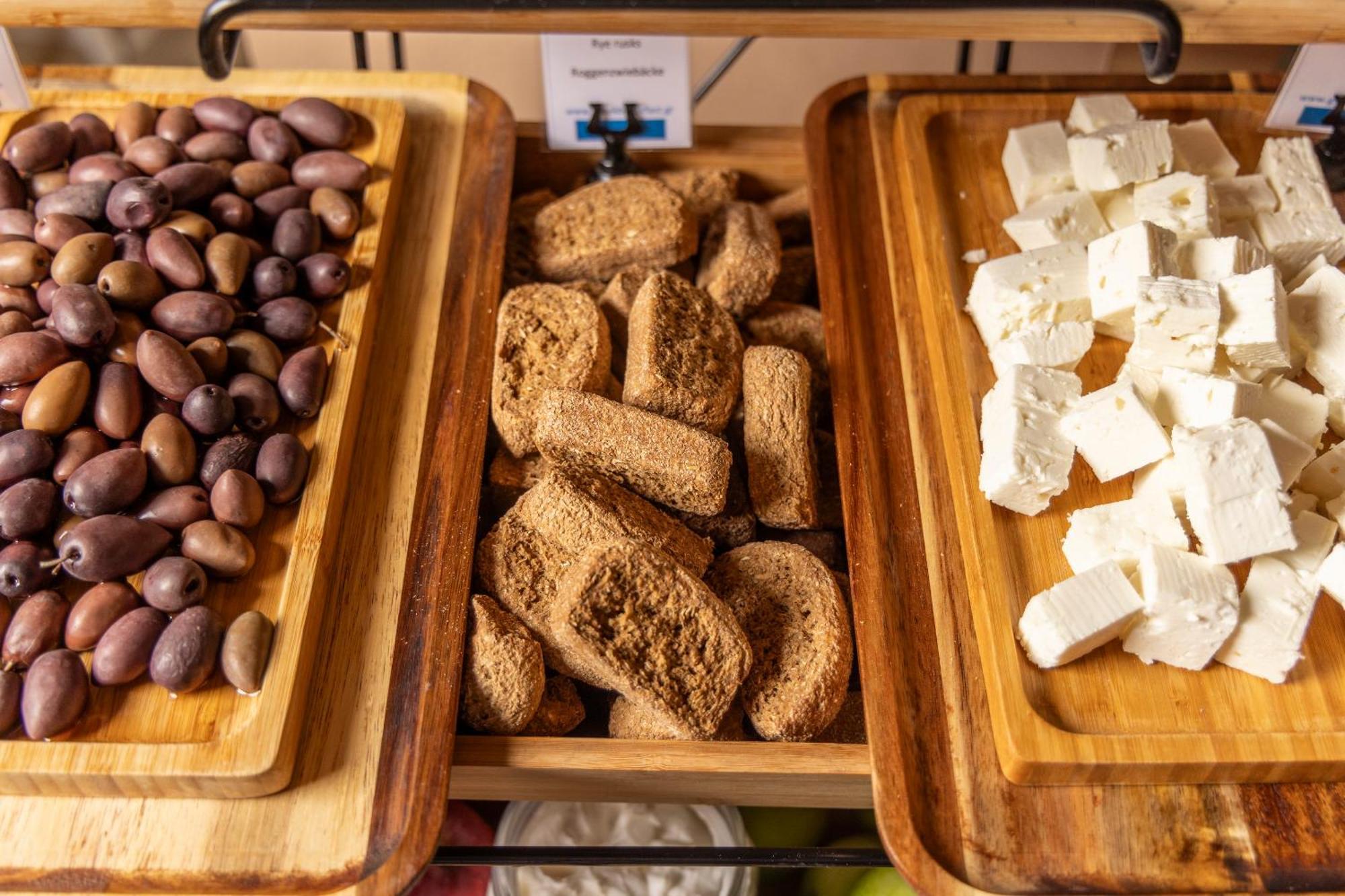 Alia Palace Hotel - Adults Only 16+ Chalkidiki Exterior foto Feta cheese with olives and halva